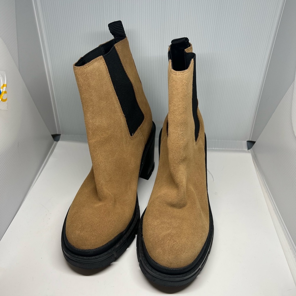 Marc Fisher Vanlisa Suede leather Ankle Boots 8M - Picture 2 of 7